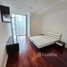 3 спален Кондо в аренду в Athenee Tower, Lumphini