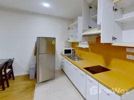 1 chambre Condominium à louer à , Khlong Tan