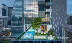 Photo 3 of the Communal Pool at Tonson One Residence