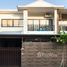4 спален Таунхаус на продажу в Phuket Grandville Village, Si Sunthon