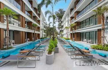 Sunshine Beach Residences in เชิงทะเล, ภูเก็ต