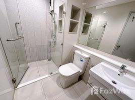 1 спален Квартира в аренду в Life Sukhumvit 62, Bang Chak