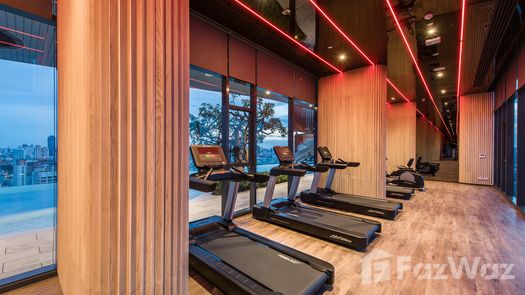 Photo 2 of the Fitnessstudio at XT Huaikhwang