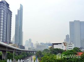 1 спален Кондо на продажу в Urbano Absolute Sathon-Taksin, Khlong Ton Sai