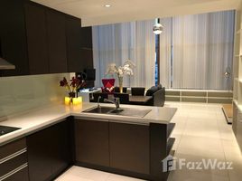 2 спален Кондо в аренду в The Emporio Place, Khlong Tan