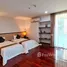 2 Habitación Apartamento en alquiler en Piyathip Place, Khlong Tan Nuea