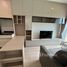 1 спален Квартира в аренду в Noble Revolve Ratchada, Huai Khwang