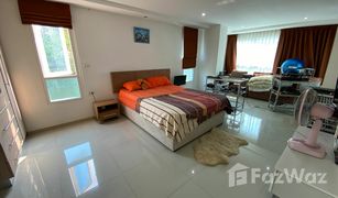 Кондо, 1 спальня на продажу в Nong Prue, Паттая Nova Ocean View