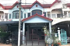 2 bedroom ทาวน์เฮ้าส์ for sale at in กรุงเทพมหานคร, ไทย