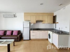 2 chambre Condominium à vendre à Plus 38 Hip ., Phra Khanong