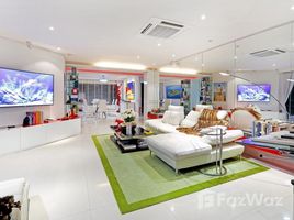 4 Bedrooms Condo for sale in Nong Prue, Pattaya Pratumnak Beach Front 
