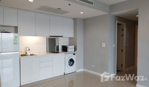 2 Bedrooms Condo for sale in Bang Khlo, Bangkok Star View