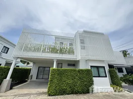 3 Bedroom Villa for rent at Bee Villa Wellness Resort Phuket, Choeng Thale