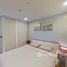 1 Bedroom Apartment for rent at Quad Silom, Si Lom