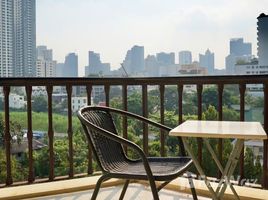 3 спален Кондо в аренду в The Cadogan Private Residences, Khlong Tan Nuea