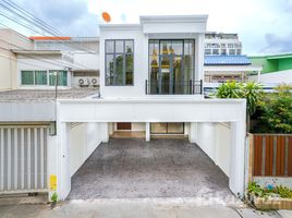 3 Bedroom House for sale in Bangkok, Khlong Tan Nuea, Watthana, Bangkok