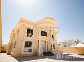 8 Habitación Villa en venta en Mohamed Bin Zayed Centre, Mohamed Bin Zayed City, Abu Dhabi