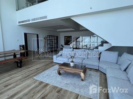 3 Bedroom Penthouse for sale at Marina Arcade Tower, 