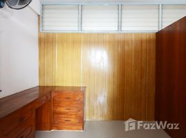 4 Bedroom Townhouse for sale in Bang Khun Si, Bangkok Noi, Bang Khun Si