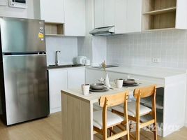 2 Bedroom Condo for rent at Sathorn House, Si Lom