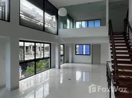 3 Bedroom Townhouse for rent at Benjathanee, Bang Khlo, Bang Kho Laem